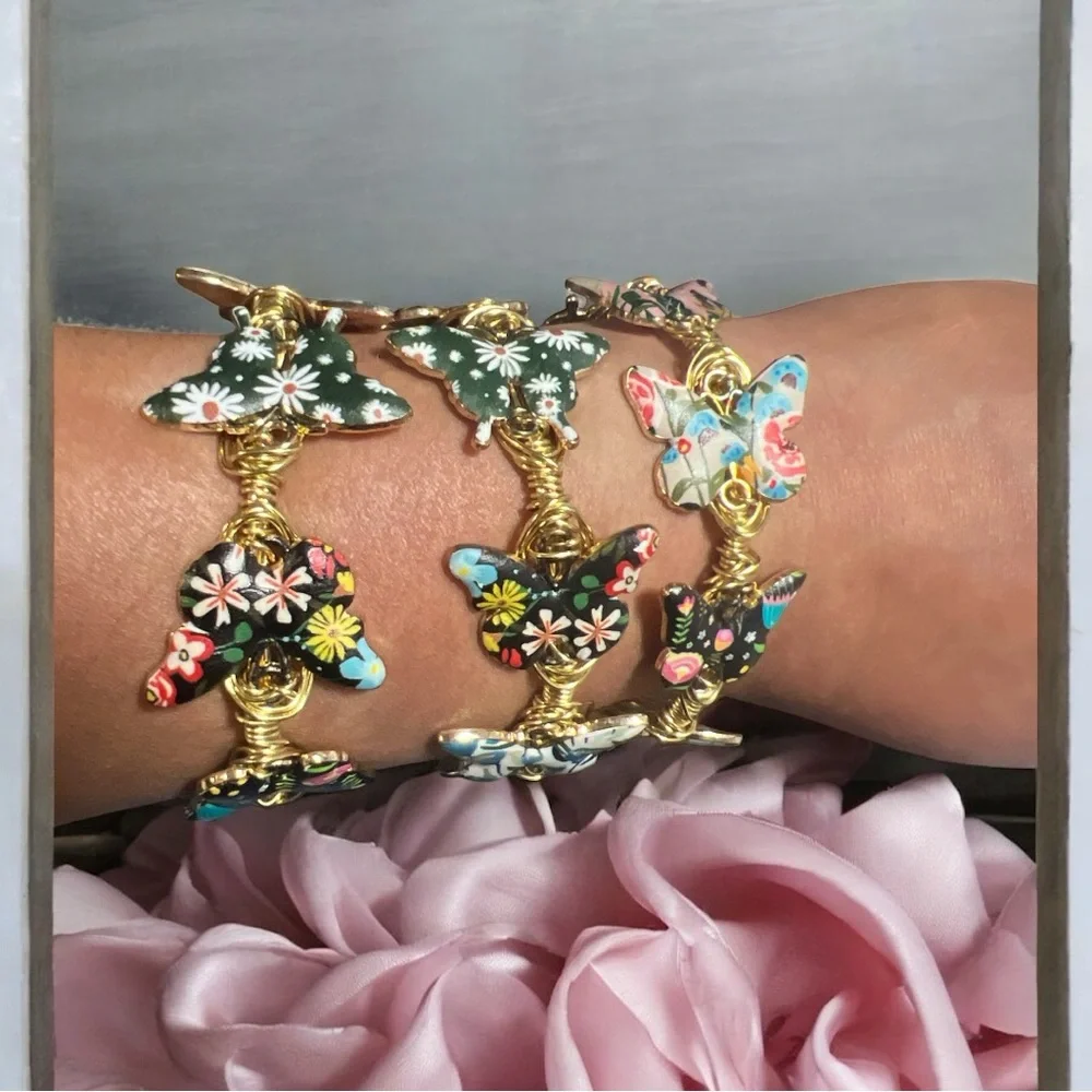 Floral Butterfly Bangle - Picture 1 of 2